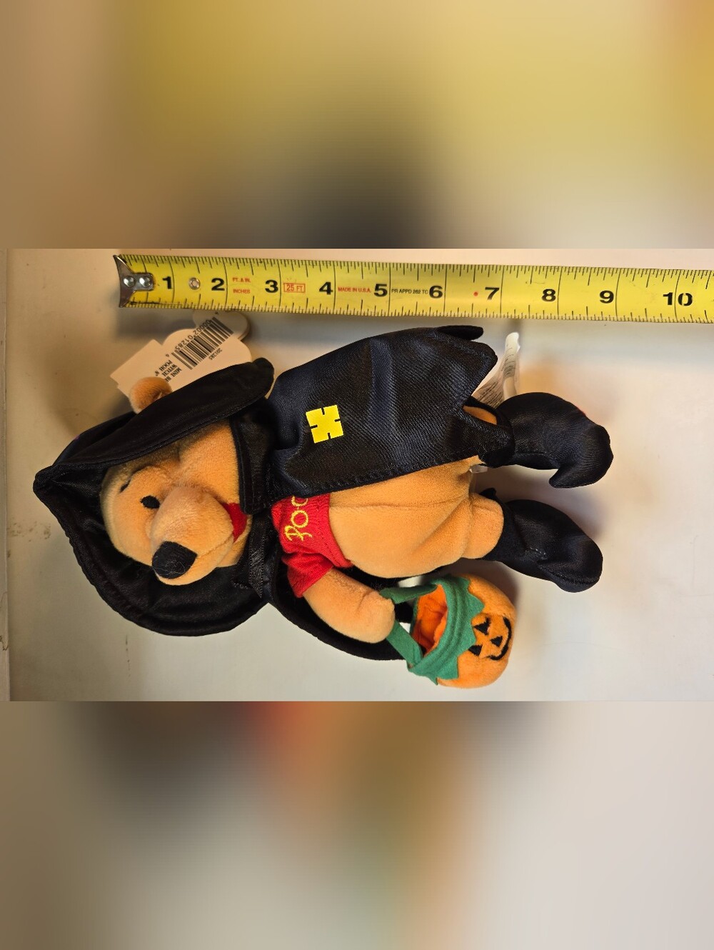 Disney Mouseketoys Winnie the Pooh & Tigger Plushies in Halloween Costume Bundle - Picture 10 of 11